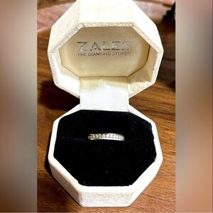 Zales Vintage White Gold & Diamond Wedding Band